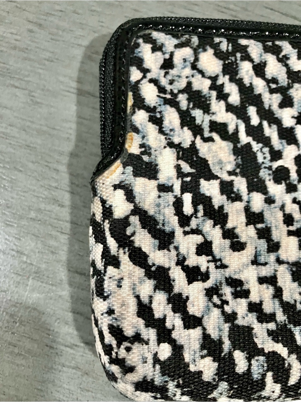 Coach Black & White Woven Design Wristlet Wallet - double zip! - Picture 9 of 10